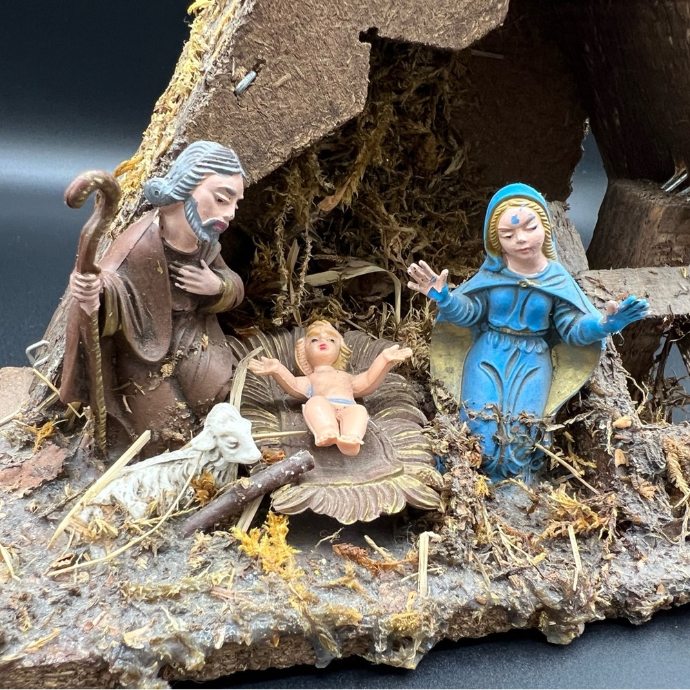 Vintage Italian Wood Creche Nativity Set Manger. Christmas Decoration. 4 figure - Picture 9 of 16